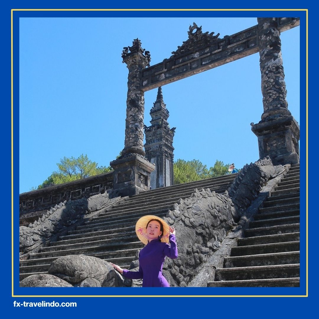 Tour ke Vietnam