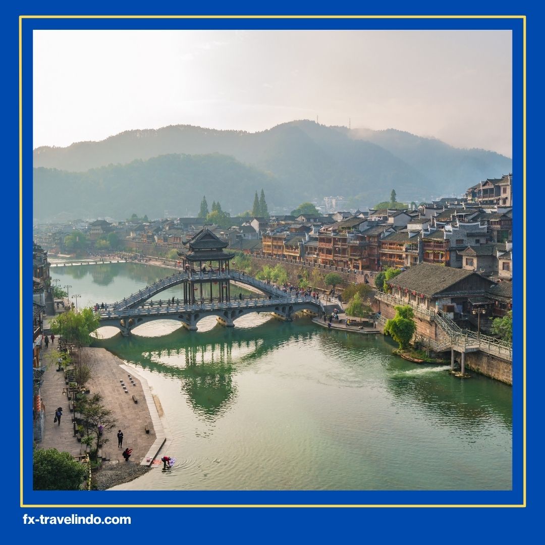Tour ke China Fenghuang