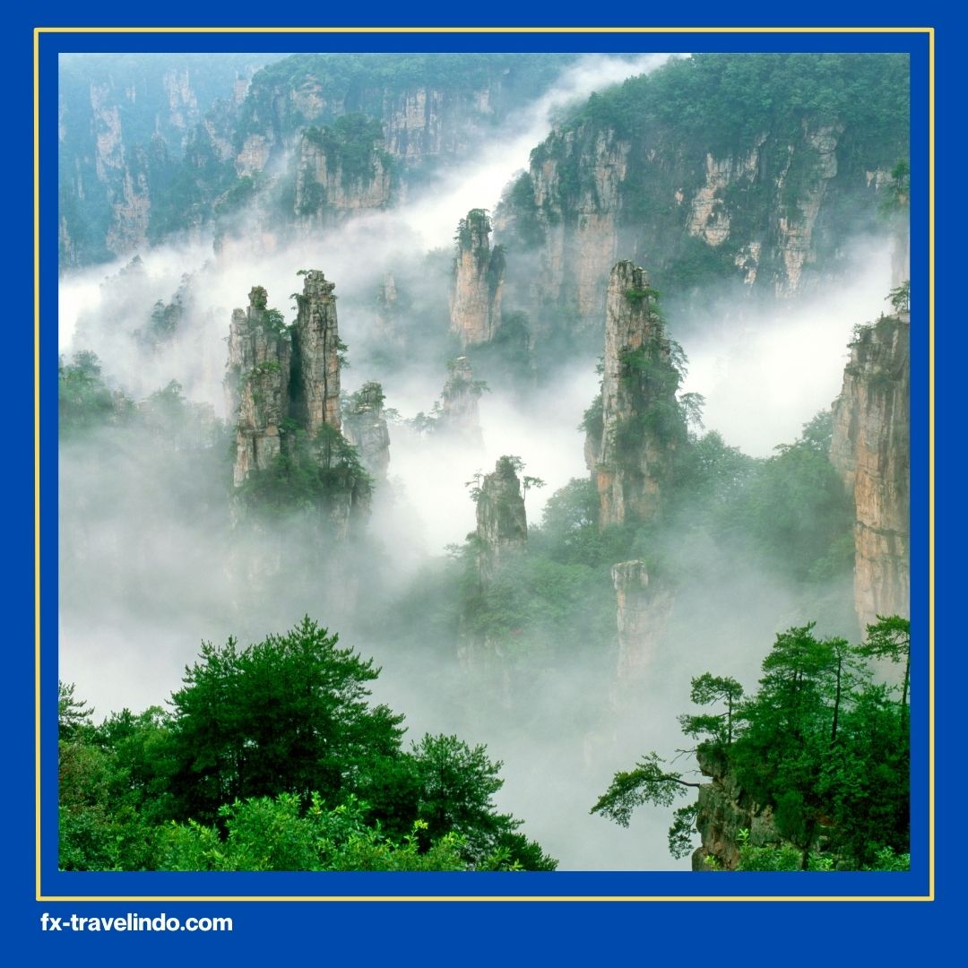 Tour ke China Fenghuang
