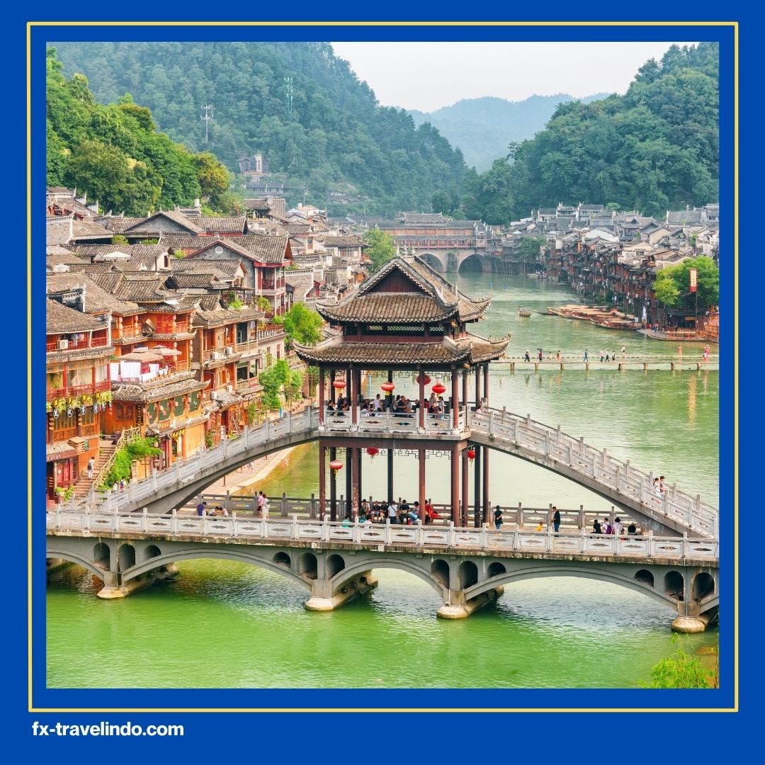 Tour China Chongqing Fenghuang Zhangjiajie